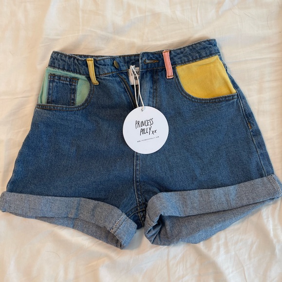 Princess Polly Pants - Brand new, never worn Princess Polly Denim Shorts with color blocking pockets.